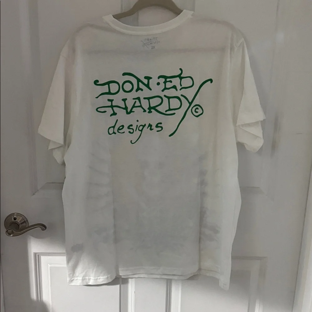 Ed Hardy White Tee with Skull and Flames - Picture 6 of 6